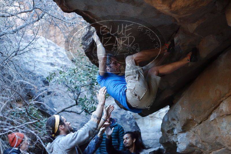 Bouldering in Hueco Tanks on 01/20/2019 with Blue Lizard Climbing and Yoga

Filename: SRM_20190120_1147470.jpg
Aperture: f/3.2
Shutter Speed: 1/250
Body: Canon EOS-1D Mark II
Lens: Canon EF 50mm f/1.8 II