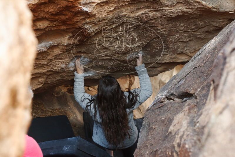 Bouldering in Hueco Tanks on 01/21/2019 with Blue Lizard Climbing and Yoga

Filename: SRM_20190121_1334240.jpg
Aperture: f/3.2
Shutter Speed: 1/250
Body: Canon EOS-1D Mark II
Lens: Canon EF 50mm f/1.8 II