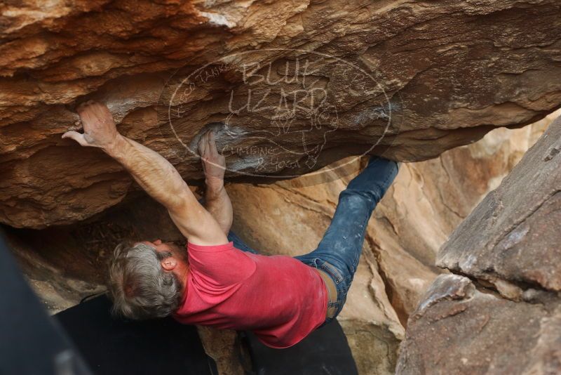 Bouldering in Hueco Tanks on 01/21/2019 with Blue Lizard Climbing and Yoga

Filename: SRM_20190121_1352112.jpg
Aperture: f/4.0
Shutter Speed: 1/250
Body: Canon EOS-1D Mark II
Lens: Canon EF 50mm f/1.8 II