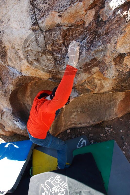 Bouldering in Hueco Tanks on 01/26/2019 with Blue Lizard Climbing and Yoga

Filename: SRM_20190126_1112190.jpg
Aperture: f/5.6
Shutter Speed: 1/250
Body: Canon EOS-1D Mark II
Lens: Canon EF 16-35mm f/2.8 L