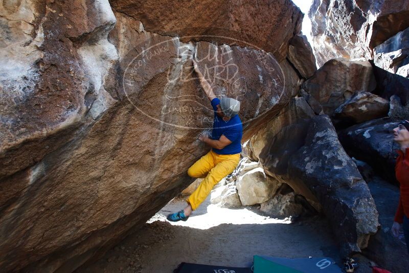 Bouldering in Hueco Tanks on 01/26/2019 with Blue Lizard Climbing and Yoga

Filename: SRM_20190126_1431590.jpg
Aperture: f/5.0
Shutter Speed: 1/250
Body: Canon EOS-1D Mark II
Lens: Canon EF 16-35mm f/2.8 L