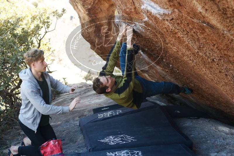 Bouldering in Hueco Tanks on 01/27/2019 with Blue Lizard Climbing and Yoga

Filename: SRM_20190127_1149450.jpg
Aperture: f/3.2
Shutter Speed: 1/400
Body: Canon EOS-1D Mark II
Lens: Canon EF 50mm f/1.8 II