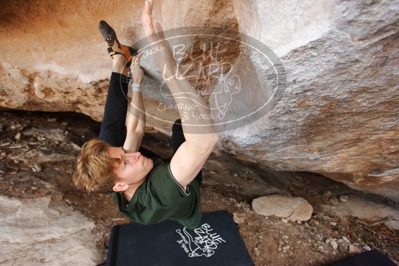 Bouldering in Hueco Tanks on 01/27/2019 with Blue Lizard Climbing and Yoga

Filename: SRM_20190127_1356430.jpg
Aperture: f/4.0
Shutter Speed: 1/500
Body: Canon EOS-1D Mark II
Lens: Canon EF 16-35mm f/2.8 L