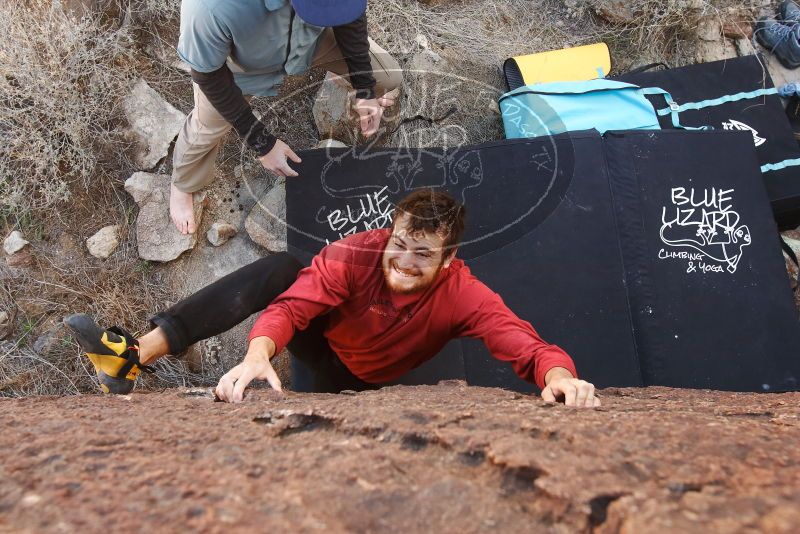 Bouldering in Hueco Tanks on 02/03/2019 with Blue Lizard Climbing and Yoga

Filename: SRM_20190203_1231530.jpg
Aperture: f/5.6
Shutter Speed: 1/200
Body: Canon EOS-1D Mark II
Lens: Canon EF 16-35mm f/2.8 L