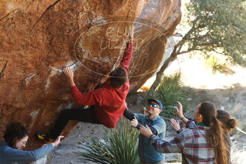 Bouldering in Hueco Tanks on 02/03/2019 with Blue Lizard Climbing and Yoga

Filename: SRM_20190203_1315280.jpg
Aperture: f/3.5
Shutter Speed: 1/250
Body: Canon EOS-1D Mark II
Lens: Canon EF 50mm f/1.8 II