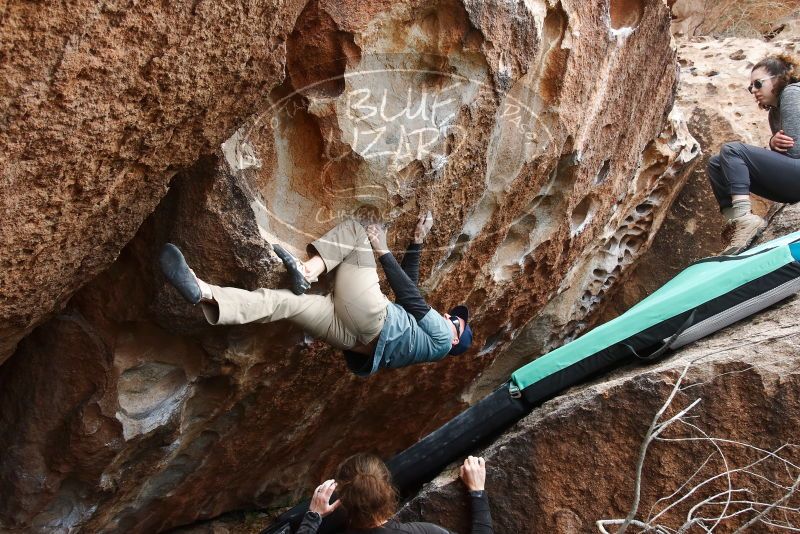 Bouldering in Hueco Tanks on 02/03/2019 with Blue Lizard Climbing and Yoga

Filename: SRM_20190203_1448320.jpg
Aperture: f/5.6
Shutter Speed: 1/320
Body: Canon EOS-1D Mark II
Lens: Canon EF 16-35mm f/2.8 L
