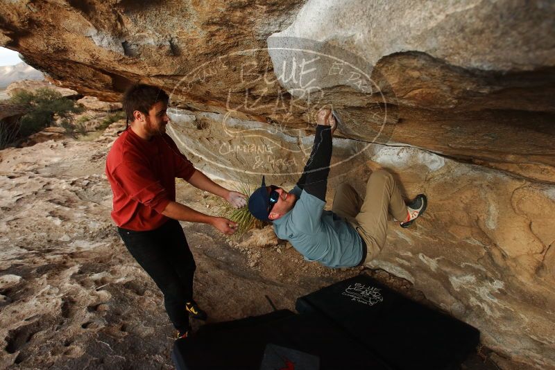 Bouldering in Hueco Tanks on 02/03/2019 with Blue Lizard Climbing and Yoga

Filename: SRM_20190203_1754240.jpg
Aperture: f/5.6
Shutter Speed: 1/250
Body: Canon EOS-1D Mark II
Lens: Canon EF 16-35mm f/2.8 L