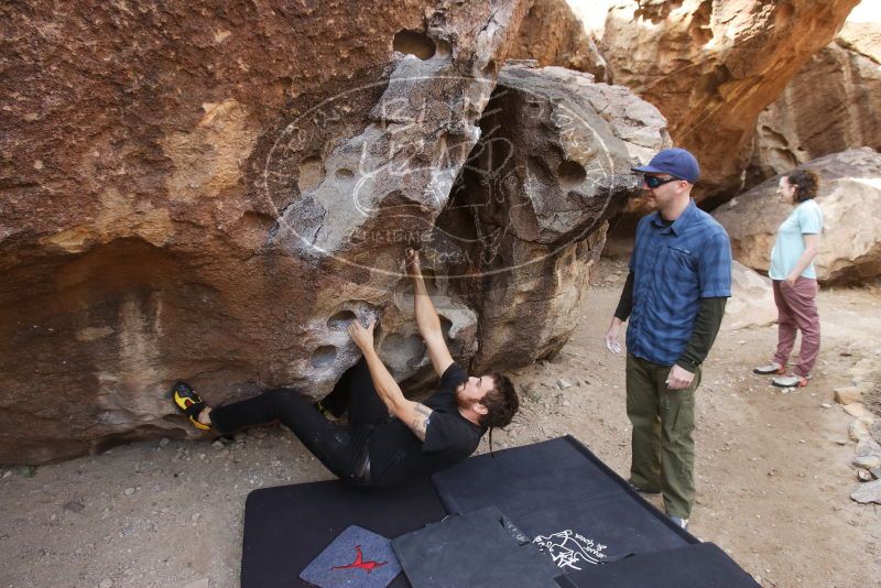 Bouldering in Hueco Tanks on 02/02/2019 with Blue Lizard Climbing and Yoga

Filename: SRM_20190202_1106170.jpg
Aperture: f/5.6
Shutter Speed: 1/250
Body: Canon EOS-1D Mark II
Lens: Canon EF 16-35mm f/2.8 L