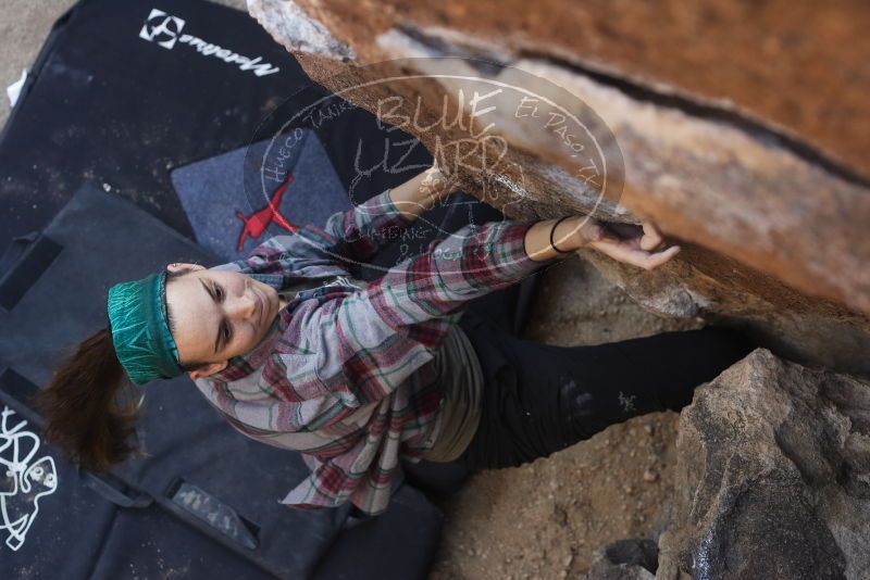 Bouldering in Hueco Tanks on 02/02/2019 with Blue Lizard Climbing and Yoga

Filename: SRM_20190202_1131430.jpg
Aperture: f/4.0
Shutter Speed: 1/320
Body: Canon EOS-1D Mark II
Lens: Canon EF 50mm f/1.8 II