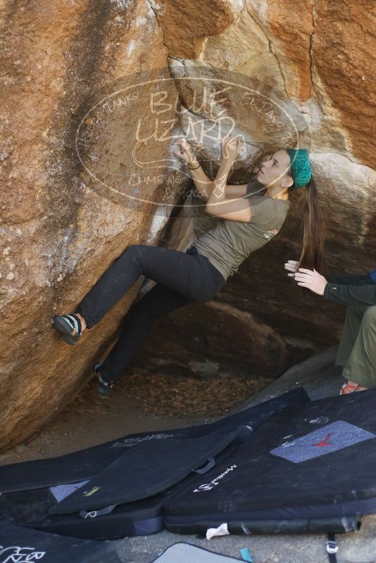 Bouldering in Hueco Tanks on 02/02/2019 with Blue Lizard Climbing and Yoga

Filename: SRM_20190202_1241570.jpg
Aperture: f/2.8
Shutter Speed: 1/250
Body: Canon EOS-1D Mark II
Lens: Canon EF 50mm f/1.8 II