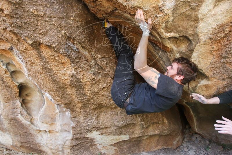 Bouldering in Hueco Tanks on 02/02/2019 with Blue Lizard Climbing and Yoga

Filename: SRM_20190202_1306010.jpg
Aperture: f/3.5
Shutter Speed: 1/200
Body: Canon EOS-1D Mark II
Lens: Canon EF 16-35mm f/2.8 L