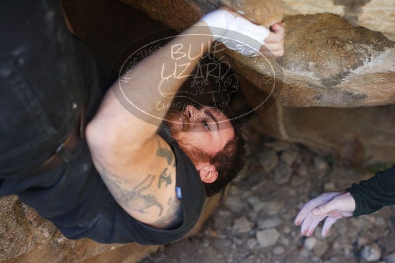 Bouldering in Hueco Tanks on 02/02/2019 with Blue Lizard Climbing and Yoga

Filename: SRM_20190202_1340550.jpg
Aperture: f/3.5
Shutter Speed: 1/250
Body: Canon EOS-1D Mark II
Lens: Canon EF 50mm f/1.8 II