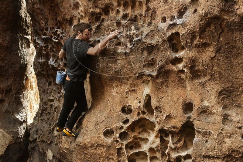 Bouldering in Hueco Tanks on 02/02/2019 with Blue Lizard Climbing and Yoga

Filename: SRM_20190202_1502500.jpg
Aperture: f/3.5
Shutter Speed: 1/160
Body: Canon EOS-1D Mark II
Lens: Canon EF 50mm f/1.8 II