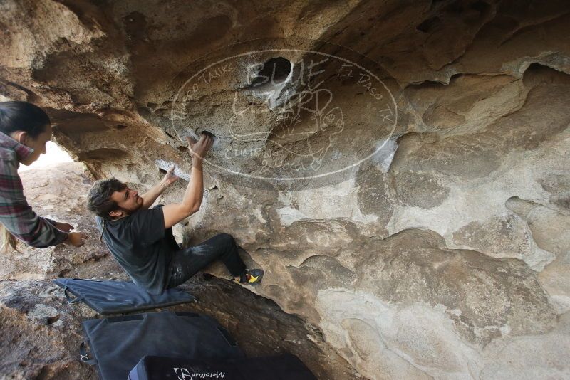 Bouldering in Hueco Tanks on 02/02/2019 with Blue Lizard Climbing and Yoga

Filename: SRM_20190202_1747040.jpg
Aperture: f/4.0
Shutter Speed: 1/200
Body: Canon EOS-1D Mark II
Lens: Canon EF 16-35mm f/2.8 L