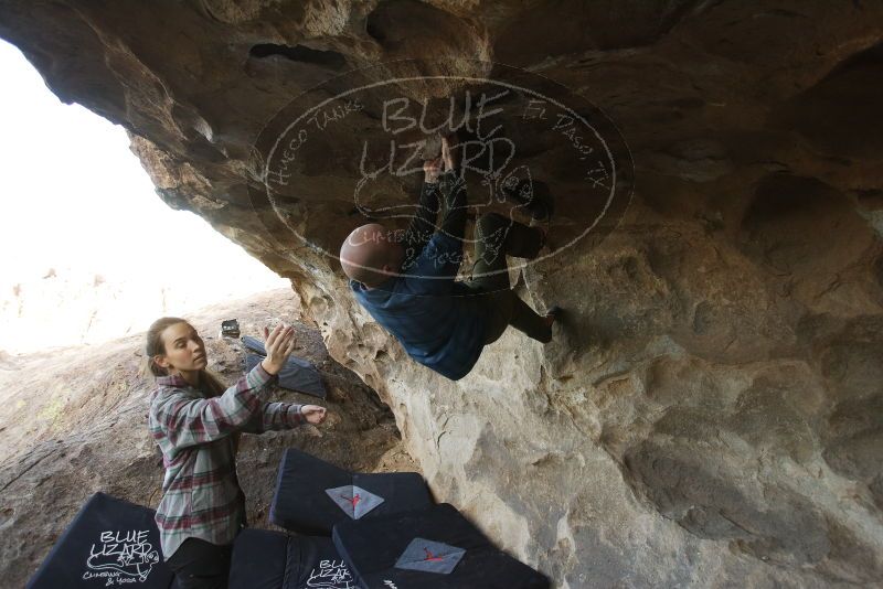 Bouldering in Hueco Tanks on 02/02/2019 with Blue Lizard Climbing and Yoga

Filename: SRM_20190202_1754180.jpg
Aperture: f/4.0
Shutter Speed: 1/250
Body: Canon EOS-1D Mark II
Lens: Canon EF 16-35mm f/2.8 L