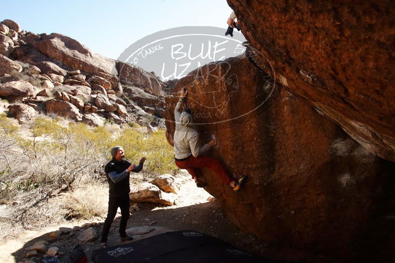 Bouldering in Hueco Tanks on 02/17/2019 with Blue Lizard Climbing and Yoga

Filename: SRM_20190217_1145120.jpg
Aperture: f/5.6
Shutter Speed: 1/640
Body: Canon EOS-1D Mark II
Lens: Canon EF 16-35mm f/2.8 L