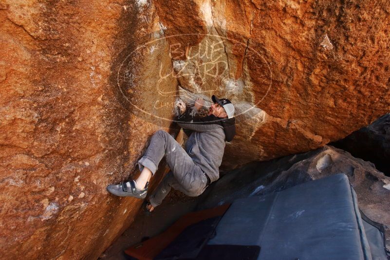Bouldering in Hueco Tanks on 02/17/2019 with Blue Lizard Climbing and Yoga

Filename: SRM_20190217_1148360.jpg
Aperture: f/5.6
Shutter Speed: 1/250
Body: Canon EOS-1D Mark II
Lens: Canon EF 16-35mm f/2.8 L