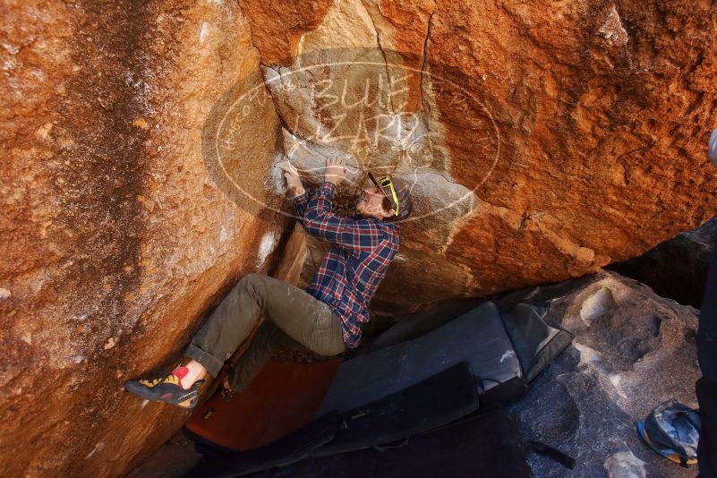 Bouldering in Hueco Tanks on 02/17/2019 with Blue Lizard Climbing and Yoga

Filename: SRM_20190217_1214330.jpg
Aperture: f/4.5
Shutter Speed: 1/320
Body: Canon EOS-1D Mark II
Lens: Canon EF 16-35mm f/2.8 L