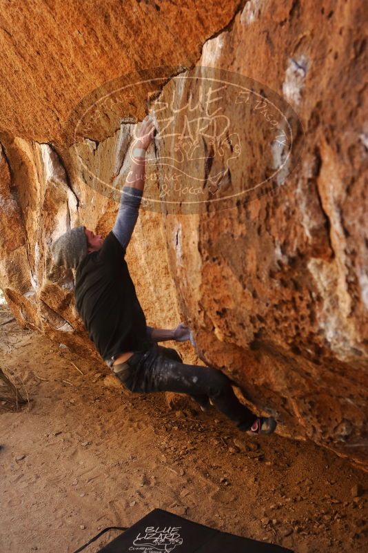 Bouldering in Hueco Tanks on 02/17/2019 with Blue Lizard Climbing and Yoga

Filename: SRM_20190217_1358230.jpg
Aperture: f/3.2
Shutter Speed: 1/400
Body: Canon EOS-1D Mark II
Lens: Canon EF 50mm f/1.8 II