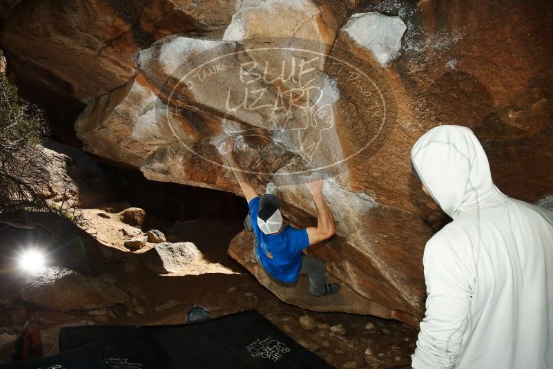 Bouldering in Hueco Tanks on 02/17/2019 with Blue Lizard Climbing and Yoga

Filename: SRM_20190217_1522080.jpg
Aperture: f/8.0
Shutter Speed: 1/250
Body: Canon EOS-1D Mark II
Lens: Canon EF 16-35mm f/2.8 L