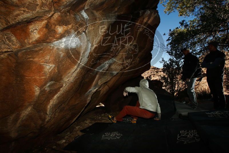 Bouldering in Hueco Tanks on 02/17/2019 with Blue Lizard Climbing and Yoga

Filename: SRM_20190217_1541191.jpg
Aperture: f/8.0
Shutter Speed: 1/250
Body: Canon EOS-1D Mark II
Lens: Canon EF 16-35mm f/2.8 L