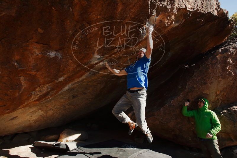 Bouldering in Hueco Tanks on 02/17/2019 with Blue Lizard Climbing and Yoga

Filename: SRM_20190217_1627170.jpg
Aperture: f/8.0
Shutter Speed: 1/250
Body: Canon EOS-1D Mark II
Lens: Canon EF 16-35mm f/2.8 L