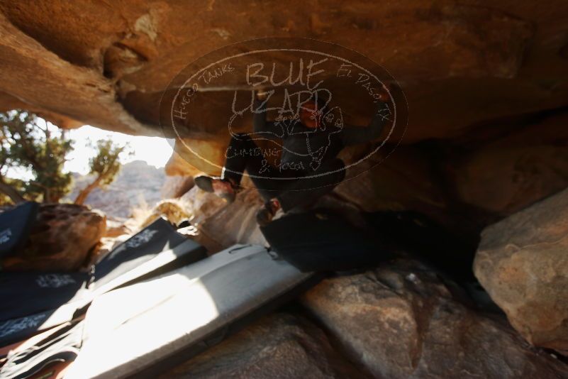 Bouldering in Hueco Tanks on 02/17/2019 with Blue Lizard Climbing and Yoga

Filename: SRM_20190217_1725321.jpg
Aperture: f/4.0
Shutter Speed: 1/320
Body: Canon EOS-1D Mark II
Lens: Canon EF 16-35mm f/2.8 L