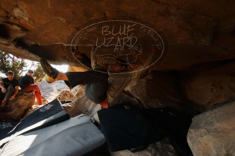 Bouldering in Hueco Tanks on 02/17/2019 with Blue Lizard Climbing and Yoga

Filename: SRM_20190217_1737400.jpg
Aperture: f/4.0
Shutter Speed: 1/250
Body: Canon EOS-1D Mark II
Lens: Canon EF 16-35mm f/2.8 L
