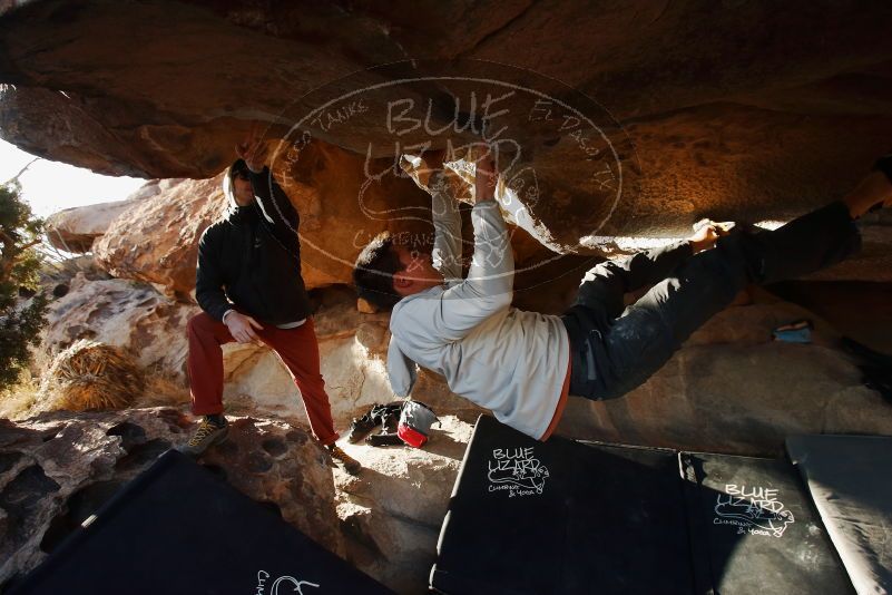 Bouldering in Hueco Tanks on 02/17/2019 with Blue Lizard Climbing and Yoga

Filename: SRM_20190217_1744480.jpg
Aperture: f/5.0
Shutter Speed: 1/250
Body: Canon EOS-1D Mark II
Lens: Canon EF 16-35mm f/2.8 L