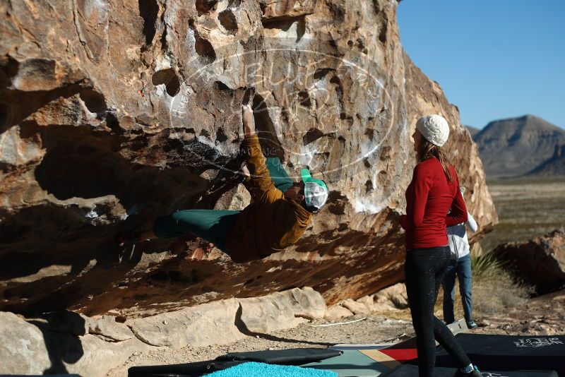 Bouldering in Hueco Tanks on 02/22/2019 with Blue Lizard Climbing and Yoga

Filename: SRM_20190222_1003240.jpg
Aperture: f/2.8
Shutter Speed: 1/2000
Body: Canon EOS-1D Mark II
Lens: Canon EF 50mm f/1.8 II