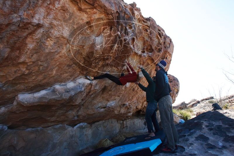 Bouldering in Hueco Tanks on 02/22/2019 with Blue Lizard Climbing and Yoga

Filename: SRM_20190222_1158430.jpg
Aperture: f/10.0
Shutter Speed: 1/250
Body: Canon EOS-1D Mark II
Lens: Canon EF 16-35mm f/2.8 L
