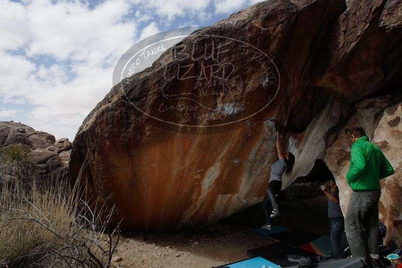 Bouldering in Hueco Tanks on 02/22/2019 with Blue Lizard Climbing and Yoga

Filename: SRM_20190222_1349570.jpg
Aperture: f/7.1
Shutter Speed: 1/250
Body: Canon EOS-1D Mark II
Lens: Canon EF 16-35mm f/2.8 L
