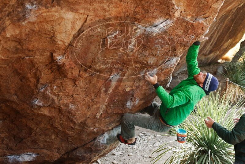 Bouldering in Hueco Tanks on 02/22/2019 with Blue Lizard Climbing and Yoga

Filename: SRM_20190222_1531490.jpg
Aperture: f/4.0
Shutter Speed: 1/320
Body: Canon EOS-1D Mark II
Lens: Canon EF 50mm f/1.8 II