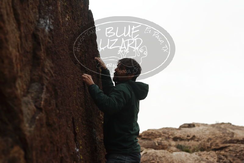 Bouldering in Hueco Tanks on 02/22/2019 with Blue Lizard Climbing and Yoga

Filename: SRM_20190222_1602320.jpg
Aperture: f/4.0
Shutter Speed: 1/1600
Body: Canon EOS-1D Mark II
Lens: Canon EF 50mm f/1.8 II