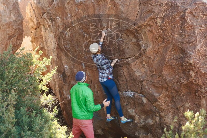 Bouldering in Hueco Tanks on 02/24/2019 with Blue Lizard Climbing and Yoga

Filename: SRM_20190224_1034330.jpg
Aperture: f/4.0
Shutter Speed: 1/320
Body: Canon EOS-1D Mark II
Lens: Canon EF 50mm f/1.8 II