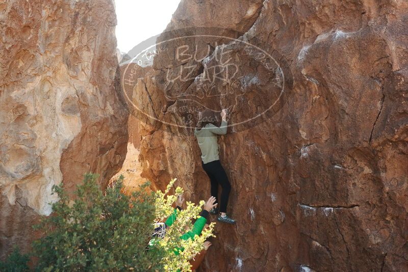 Bouldering in Hueco Tanks on 02/24/2019 with Blue Lizard Climbing and Yoga

Filename: SRM_20190224_1040570.jpg
Aperture: f/4.0
Shutter Speed: 1/500
Body: Canon EOS-1D Mark II
Lens: Canon EF 50mm f/1.8 II