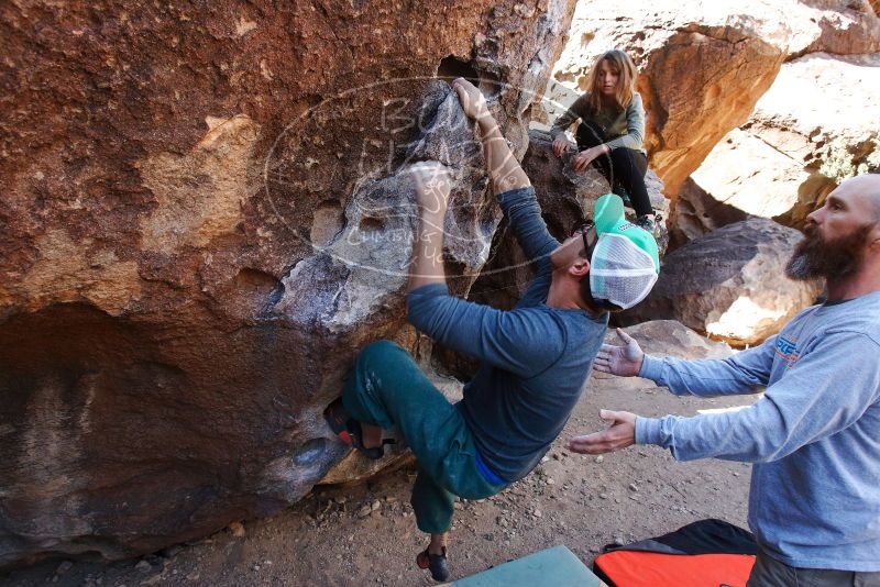 Bouldering in Hueco Tanks on 02/24/2019 with Blue Lizard Climbing and Yoga

Filename: SRM_20190224_1251080.jpg
Aperture: f/5.6
Shutter Speed: 1/320
Body: Canon EOS-1D Mark II
Lens: Canon EF 16-35mm f/2.8 L