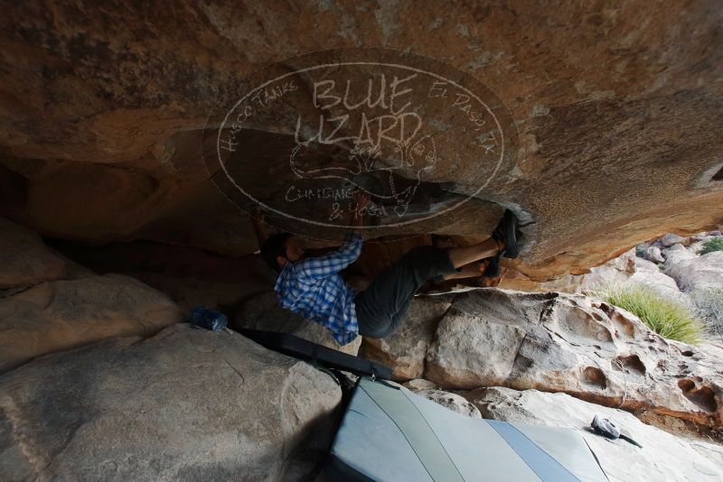 Bouldering in Hueco Tanks on 03/02/2019 with Blue Lizard Climbing and Yoga

Filename: SRM_20190302_1050180.jpg
Aperture: f/5.6
Shutter Speed: 1/250
Body: Canon EOS-1D Mark II
Lens: Canon EF 16-35mm f/2.8 L