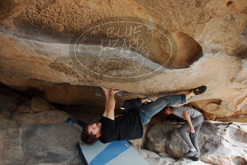 Bouldering in Hueco Tanks on 03/02/2019 with Blue Lizard Climbing and Yoga

Filename: SRM_20190302_1054030.jpg
Aperture: f/5.6
Shutter Speed: 1/250
Body: Canon EOS-1D Mark II
Lens: Canon EF 16-35mm f/2.8 L
