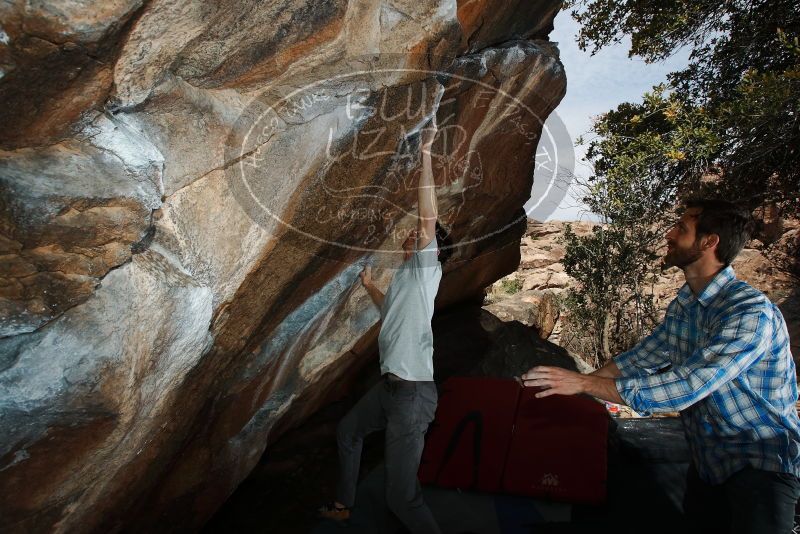 Bouldering in Hueco Tanks on 03/02/2019 with Blue Lizard Climbing and Yoga

Filename: SRM_20190302_1201530.jpg
Aperture: f/8.0
Shutter Speed: 1/250
Body: Canon EOS-1D Mark II
Lens: Canon EF 16-35mm f/2.8 L