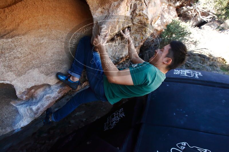 Bouldering in Hueco Tanks on 03/03/2019 with Blue Lizard Climbing and Yoga

Filename: SRM_20190303_1236360.jpg
Aperture: f/5.0
Shutter Speed: 1/500
Body: Canon EOS-1D Mark II
Lens: Canon EF 16-35mm f/2.8 L