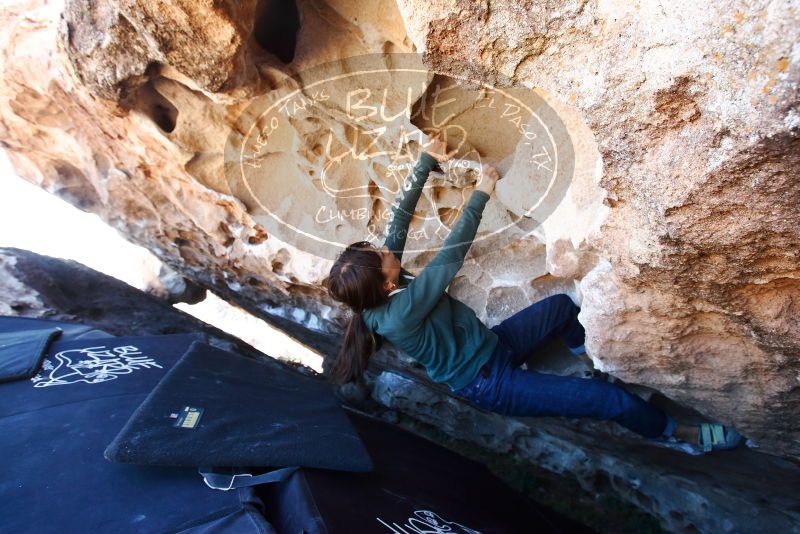 Bouldering in Hueco Tanks on 03/03/2019 with Blue Lizard Climbing and Yoga

Filename: SRM_20190303_1304450.jpg
Aperture: f/5.6
Shutter Speed: 1/125
Body: Canon EOS-1D Mark II
Lens: Canon EF 16-35mm f/2.8 L