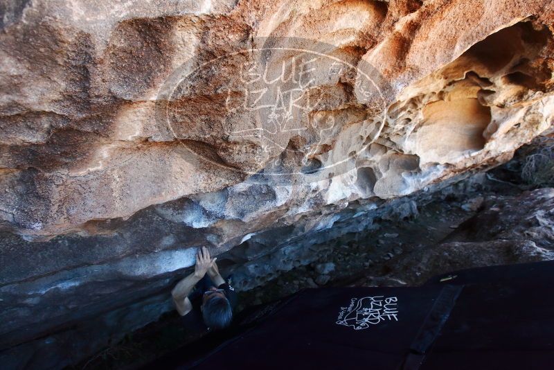 Bouldering in Hueco Tanks on 03/03/2019 with Blue Lizard Climbing and Yoga

Filename: SRM_20190303_1329580.jpg
Aperture: f/5.6
Shutter Speed: 1/250
Body: Canon EOS-1D Mark II
Lens: Canon EF 16-35mm f/2.8 L
