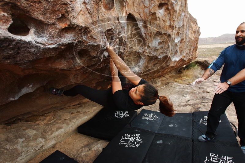 Bouldering in Hueco Tanks on 03/08/2019 with Blue Lizard Climbing and Yoga

Filename: SRM_20190308_1305490.jpg
Aperture: f/5.6
Shutter Speed: 1/250
Body: Canon EOS-1D Mark II
Lens: Canon EF 16-35mm f/2.8 L