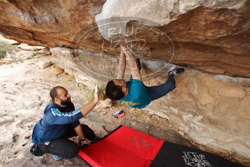 Bouldering in Hueco Tanks on 03/08/2019 with Blue Lizard Climbing and Yoga

Filename: SRM_20190308_1449000.jpg
Aperture: f/5.6
Shutter Speed: 1/160
Body: Canon EOS-1D Mark II
Lens: Canon EF 16-35mm f/2.8 L