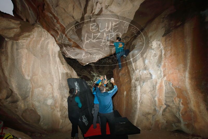 Bouldering in Hueco Tanks on 03/08/2019 with Blue Lizard Climbing and Yoga

Filename: SRM_20190308_1738200.jpg
Aperture: f/5.6
Shutter Speed: 1/250
Body: Canon EOS-1D Mark II
Lens: Canon EF 16-35mm f/2.8 L