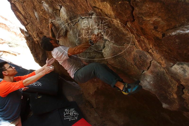 Bouldering in Hueco Tanks on 03/09/2019 with Blue Lizard Climbing and Yoga

Filename: SRM_20190309_1348020.jpg
Aperture: f/5.6
Shutter Speed: 1/160
Body: Canon EOS-1D Mark II
Lens: Canon EF 16-35mm f/2.8 L