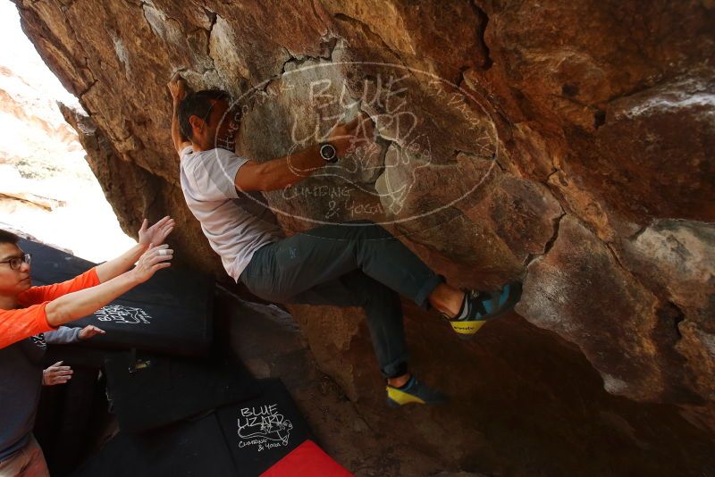 Bouldering in Hueco Tanks on 03/09/2019 with Blue Lizard Climbing and Yoga

Filename: SRM_20190309_1348060.jpg
Aperture: f/5.6
Shutter Speed: 1/160
Body: Canon EOS-1D Mark II
Lens: Canon EF 16-35mm f/2.8 L