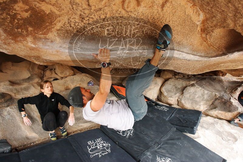 Bouldering in Hueco Tanks on 03/09/2019 with Blue Lizard Climbing and Yoga

Filename: SRM_20190309_1527260.jpg
Aperture: f/5.6
Shutter Speed: 1/250
Body: Canon EOS-1D Mark II
Lens: Canon EF 16-35mm f/2.8 L