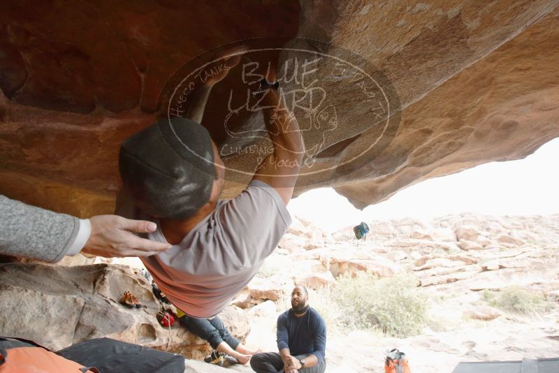 Bouldering in Hueco Tanks on 03/09/2019 with Blue Lizard Climbing and Yoga

Filename: SRM_20190309_1556190.jpg
Aperture: f/5.6
Shutter Speed: 1/200
Body: Canon EOS-1D Mark II
Lens: Canon EF 16-35mm f/2.8 L